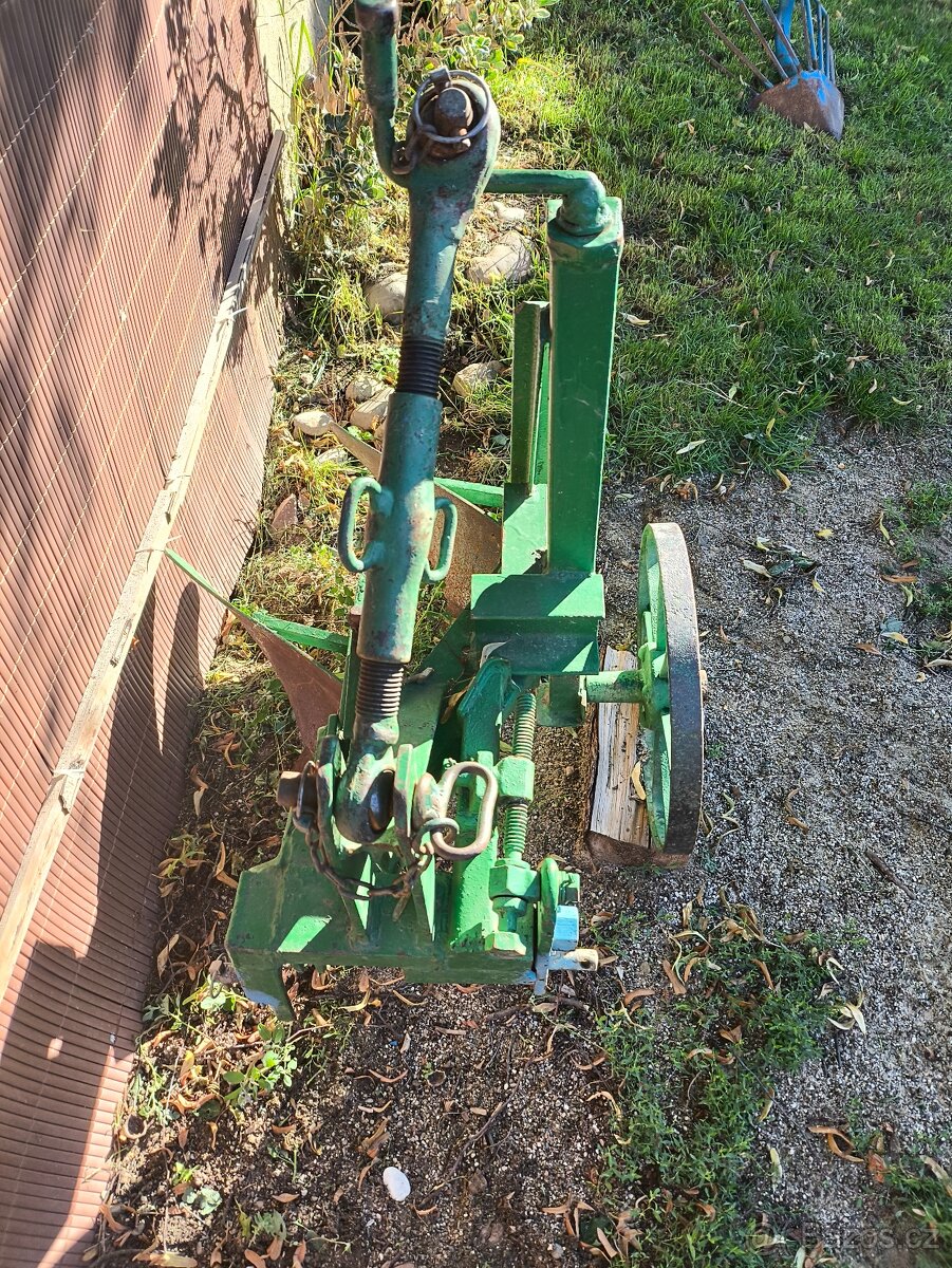 Malotraktor Kubota B6000 - 9