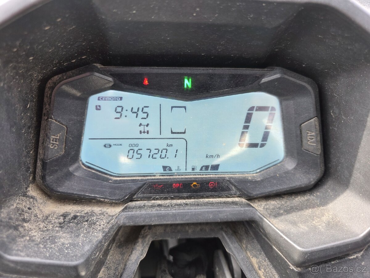 Čtyřkolka cf moto gladiátor UTV 1000 - 9