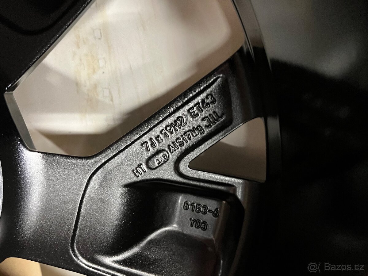 Škoda Kodiaq R19 Nová originální sada - 9