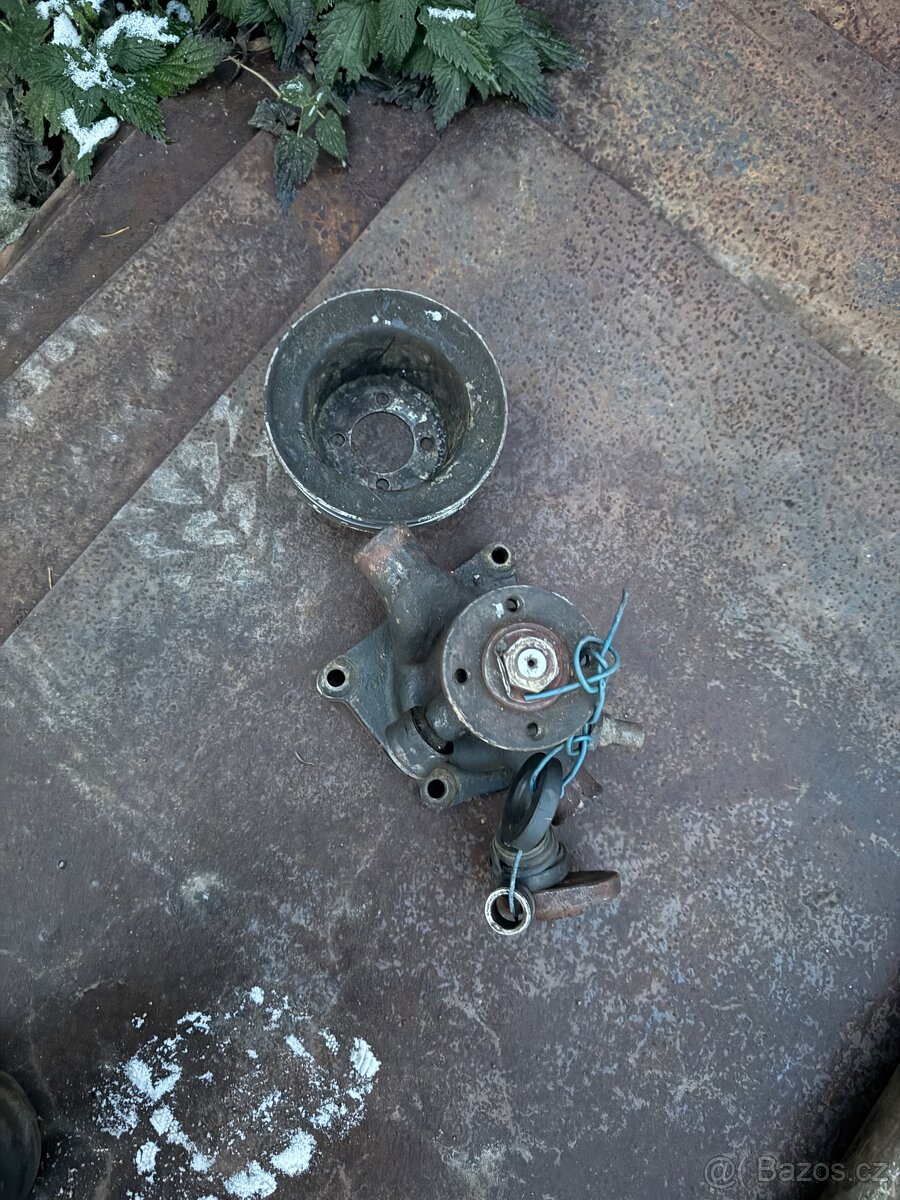 Prodám náhradní díly zetor - 9