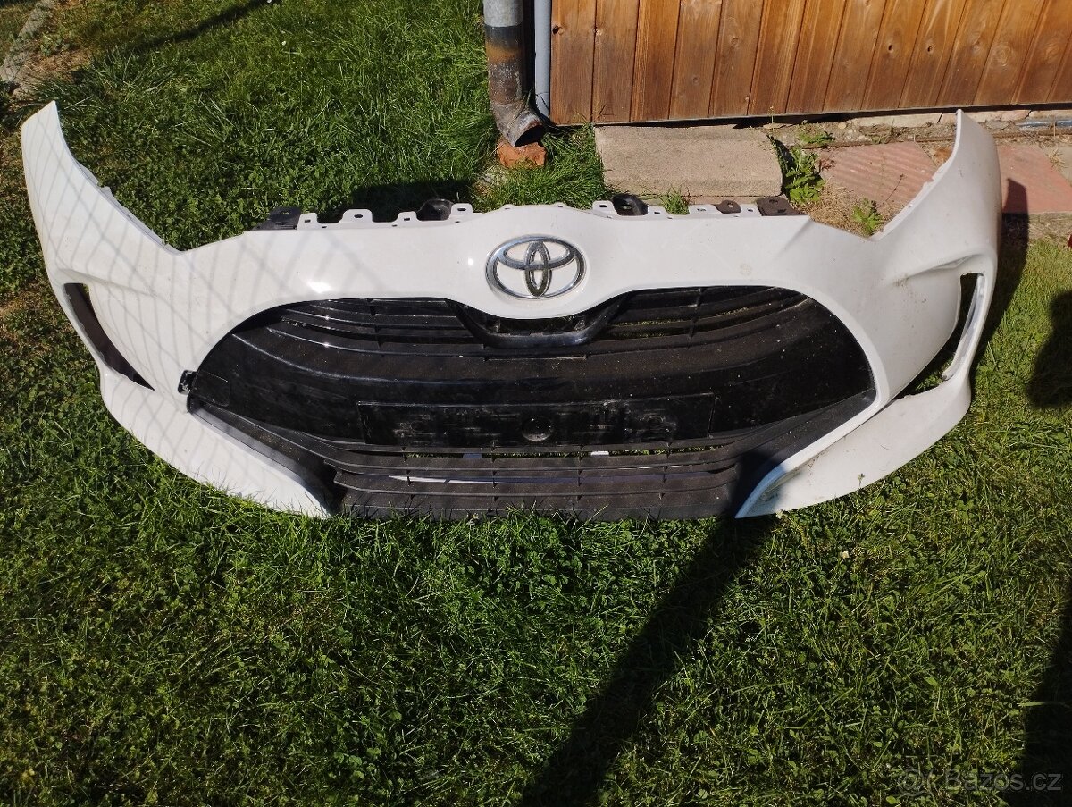 Toyota YARIS 2014- - 9