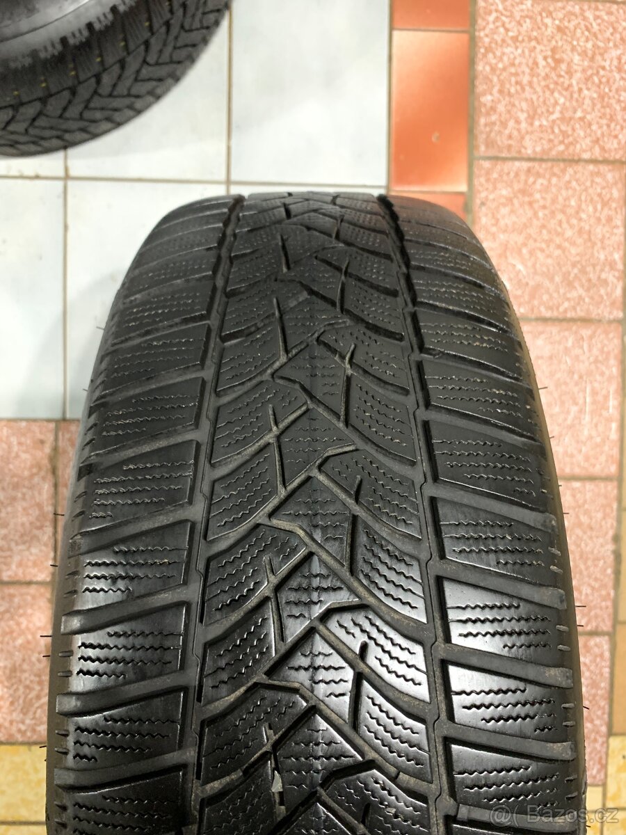 Alu kola Škoda R16 5X112 ZIMNÍ PNEU 205/55 R16 7mm - 9