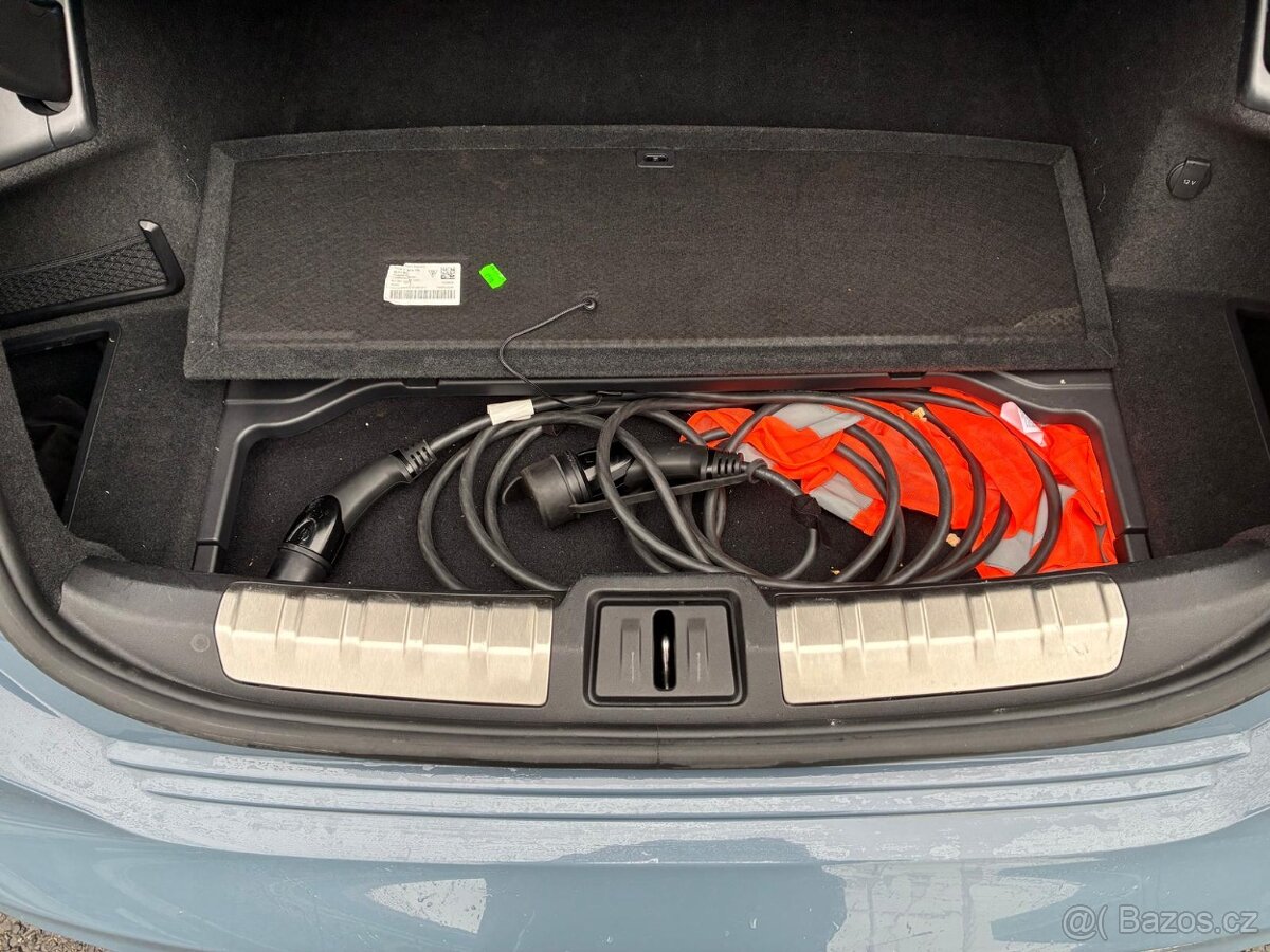 Dražba AUDI E-TRON GT 350 kW - 9