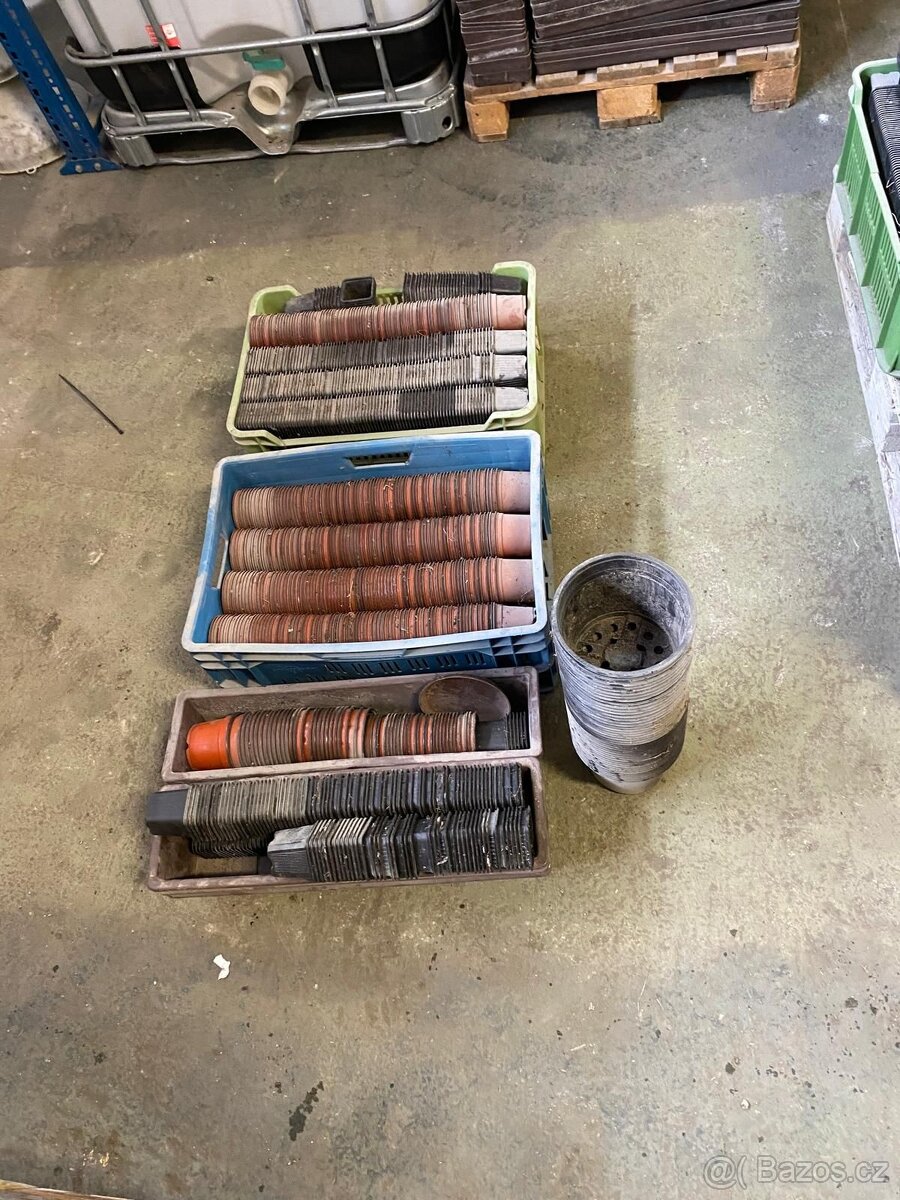 Mix zahradnických obalů - 9