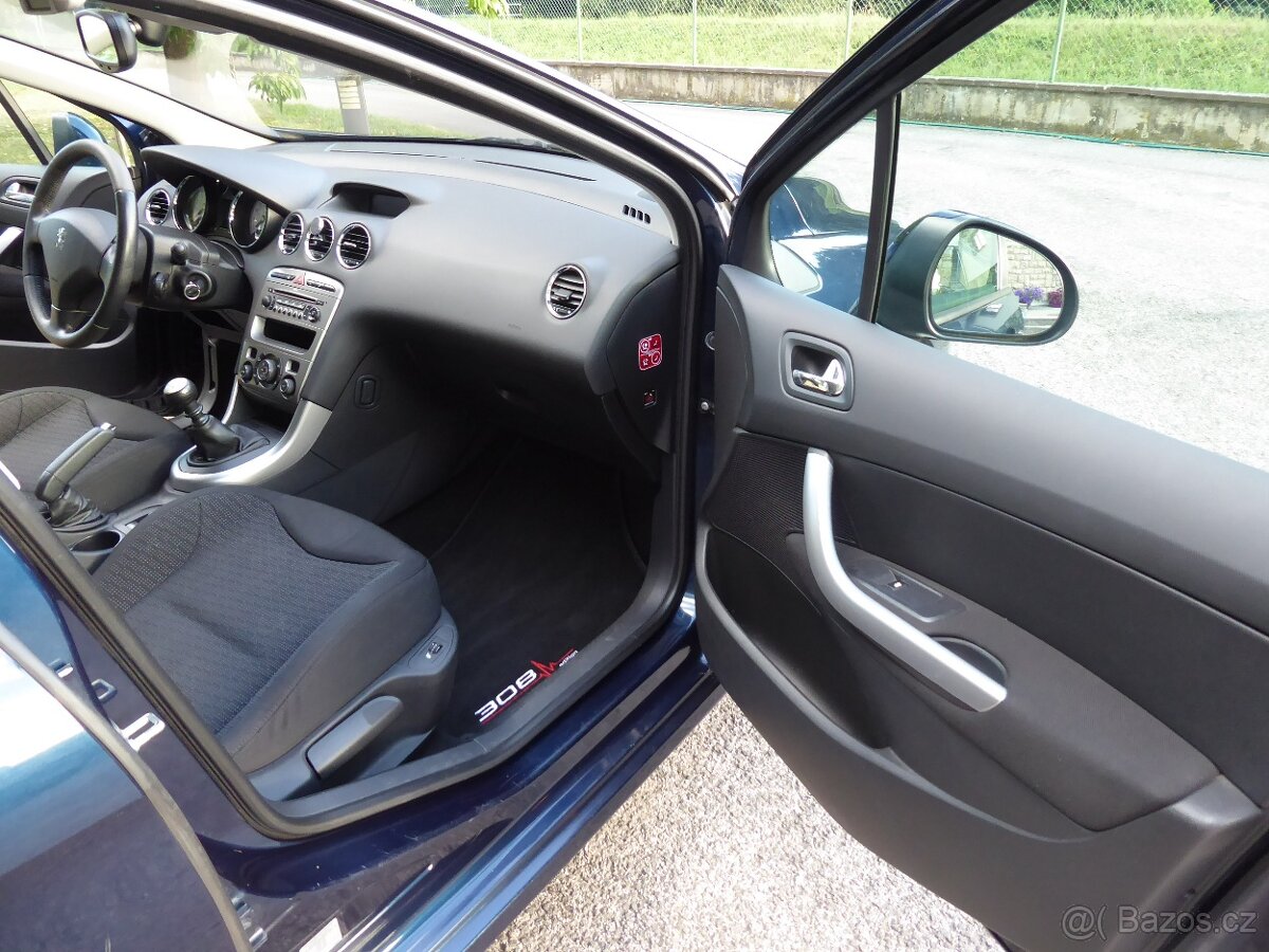 Peugeot 308SW 1.6Hdi - 9