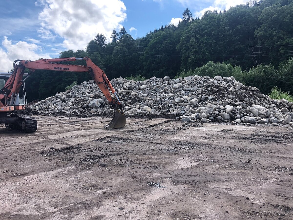 Labský okrasný kámen,Labaky - 9