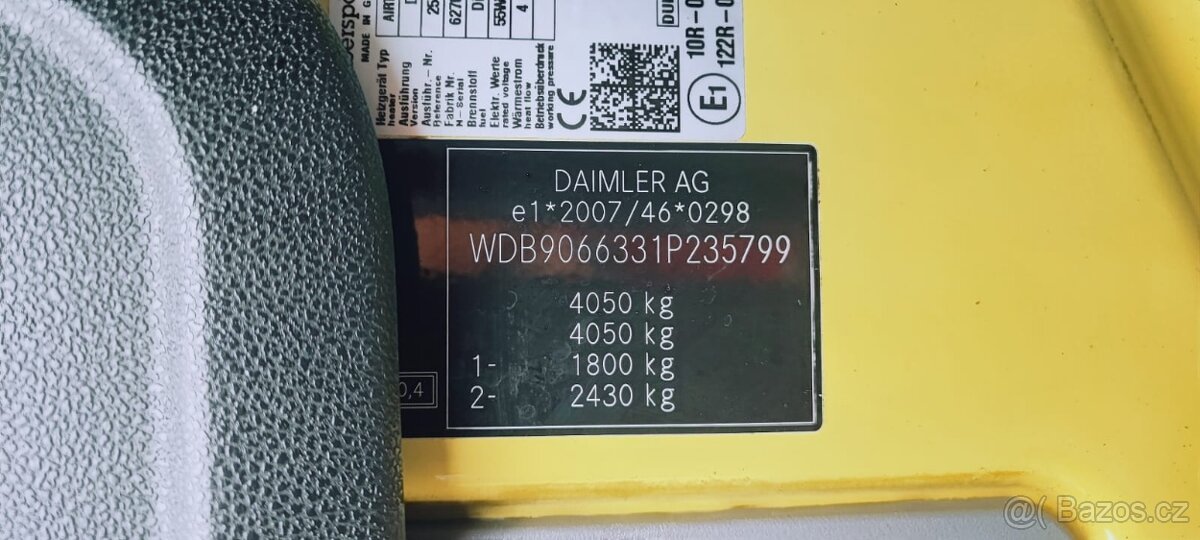 Sanitní vůz Mercedes-Benz Sprinter 516 CDI - 9