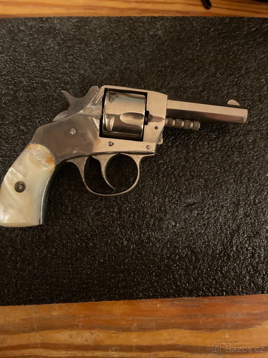 Iver Johnson Boston Bulldog – výborný stav, funkční - 9