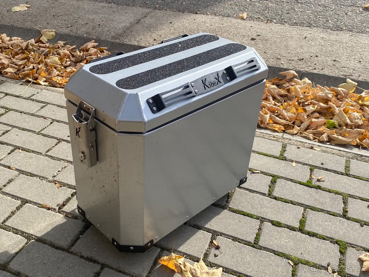 Honda XRV 750 Africa Twin - 35kw v TP - 9