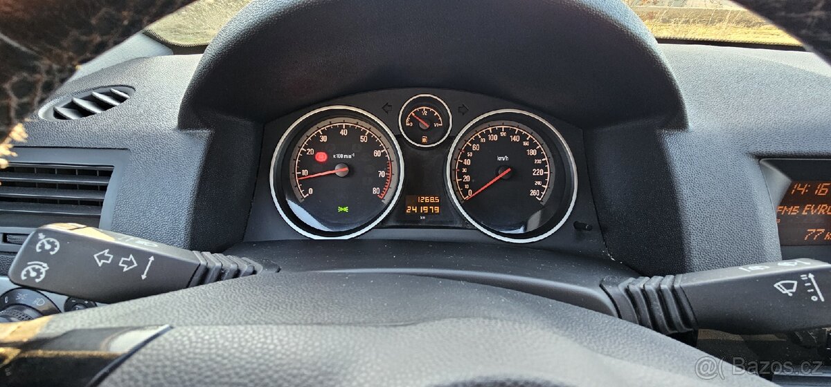 Opel Astra combi 1.8 16V - 9