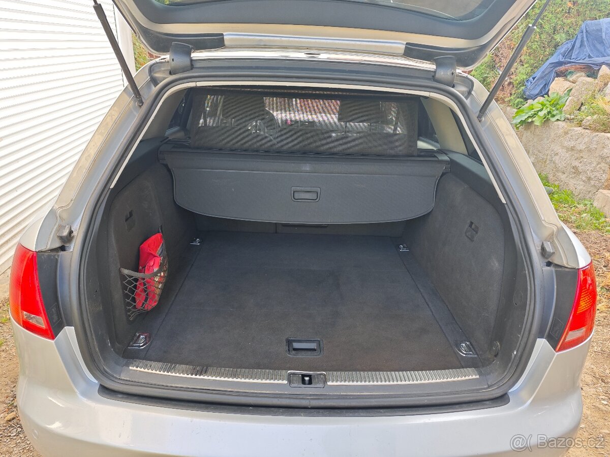 Prodám Audi A4 B7 quattro - 9