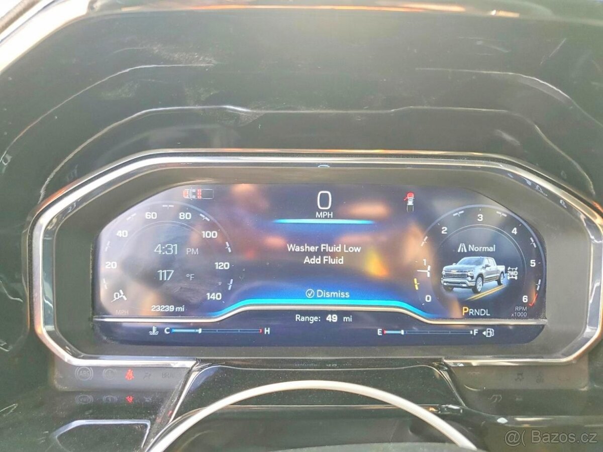 Chevrolet Silverado - 9