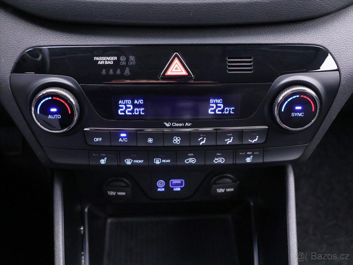 Hyundai Tucson 1,7 CRDI Xpossible Navi 1.Maj (2015) - 9