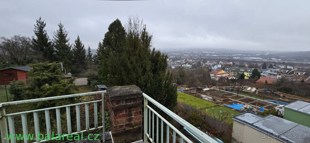 Prodej rodinného domu 8+1 s terasou a zahradou CP 355 m2 , S - 9