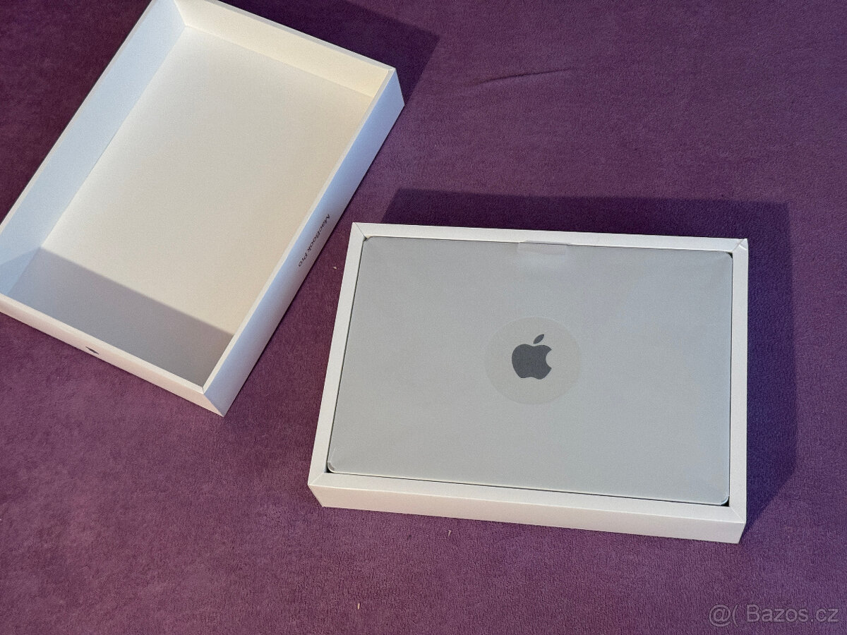 Macbook Pro 16" 2021 M1 16GB 512GB - 9