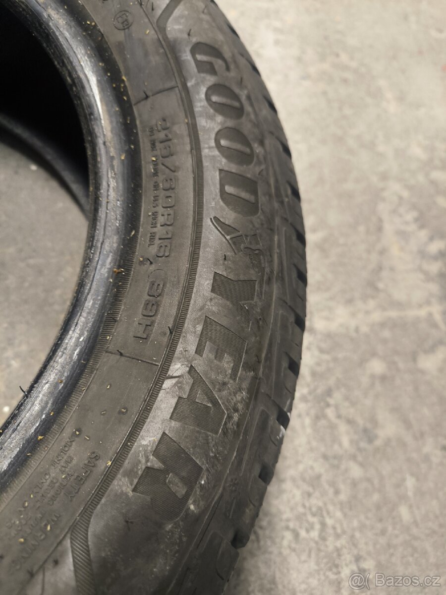 215/60/16 zimní - 1 kus - 9