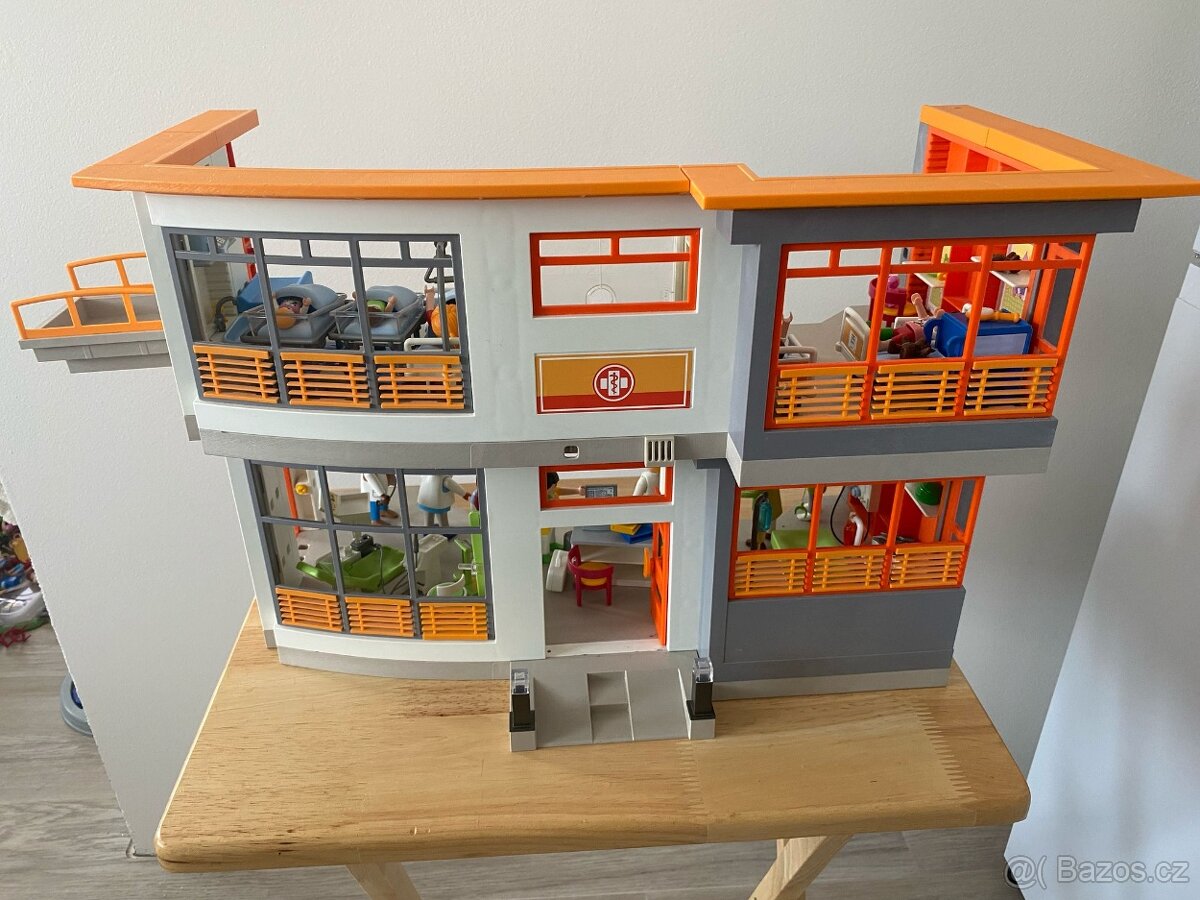 PLAYMOBIL - NEMOCNICE - 9
