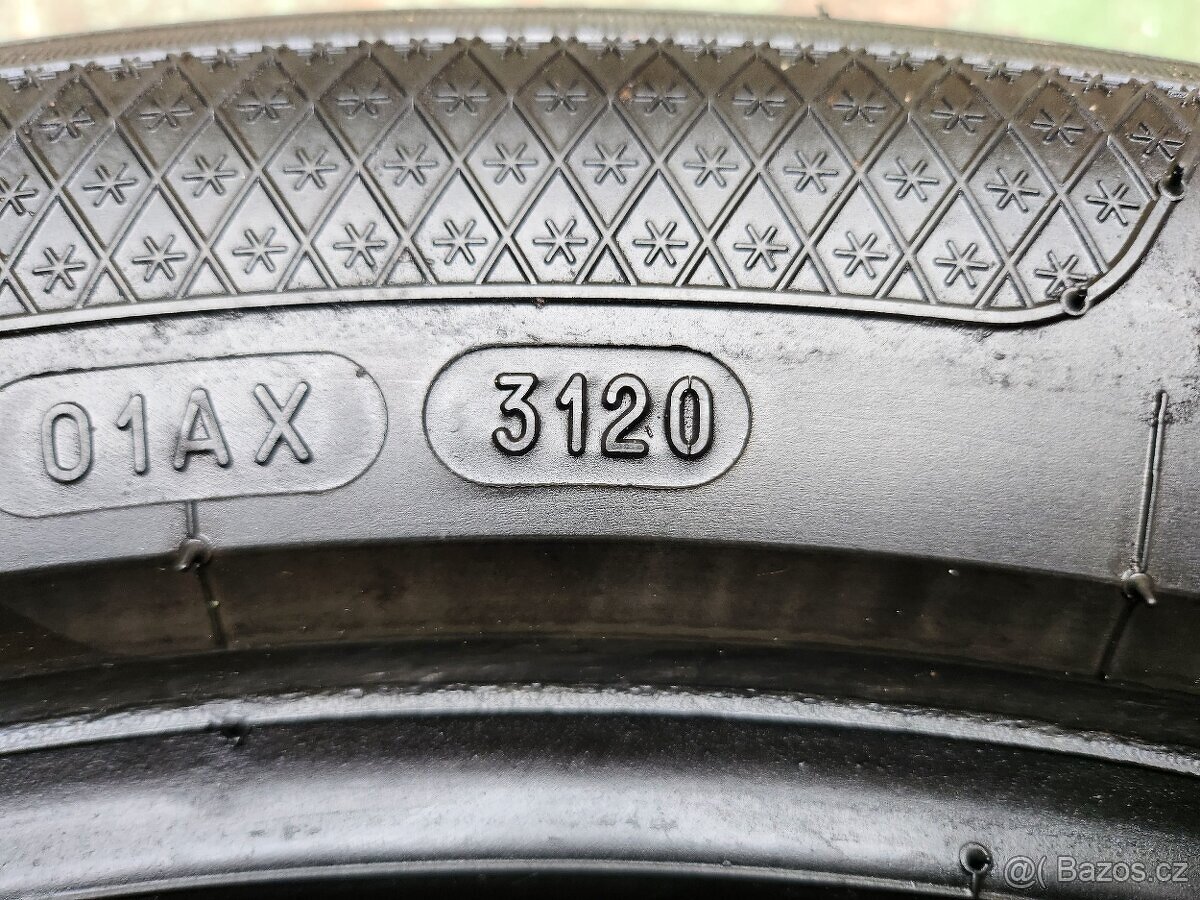 Sada zimních pneu Kleber Krisalp HP3 SUV 215/55 R18 XL - 9