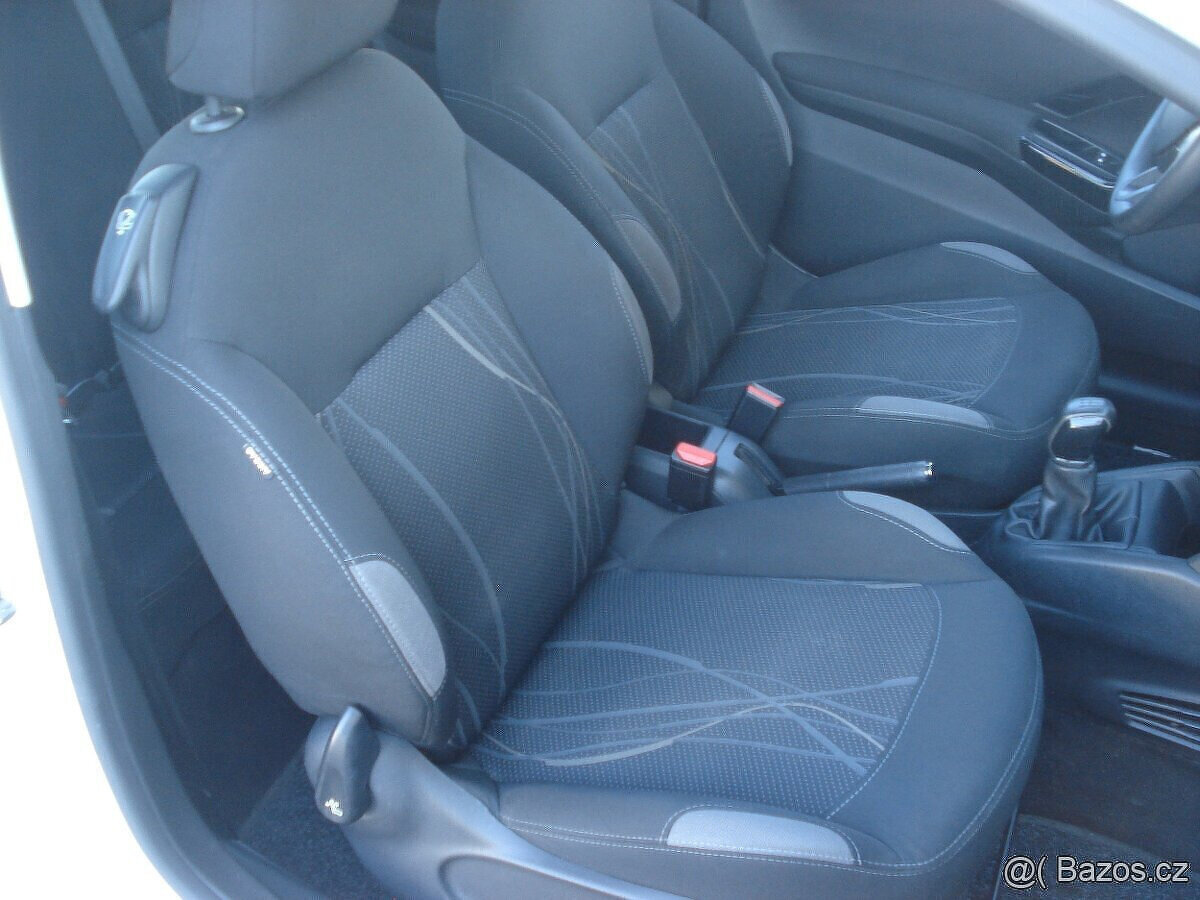 Peugeot 208 1.2 i Pure tech - 9