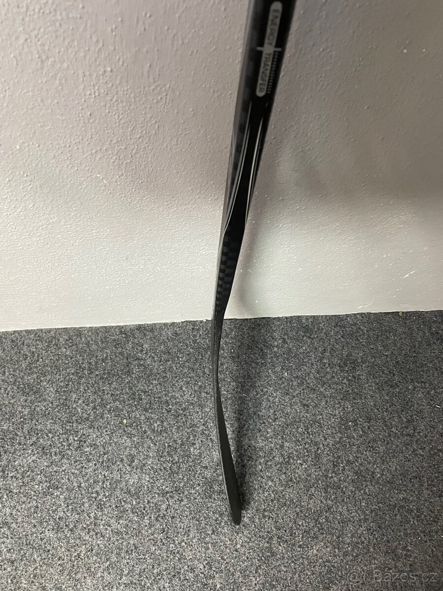 Nová kompozitová hokejka SHER-WOOD T90 pro - 9