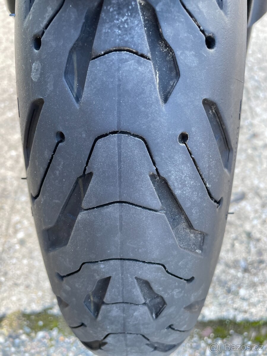 TRIUMPH TIGER 1050 r.v 2013 - 9