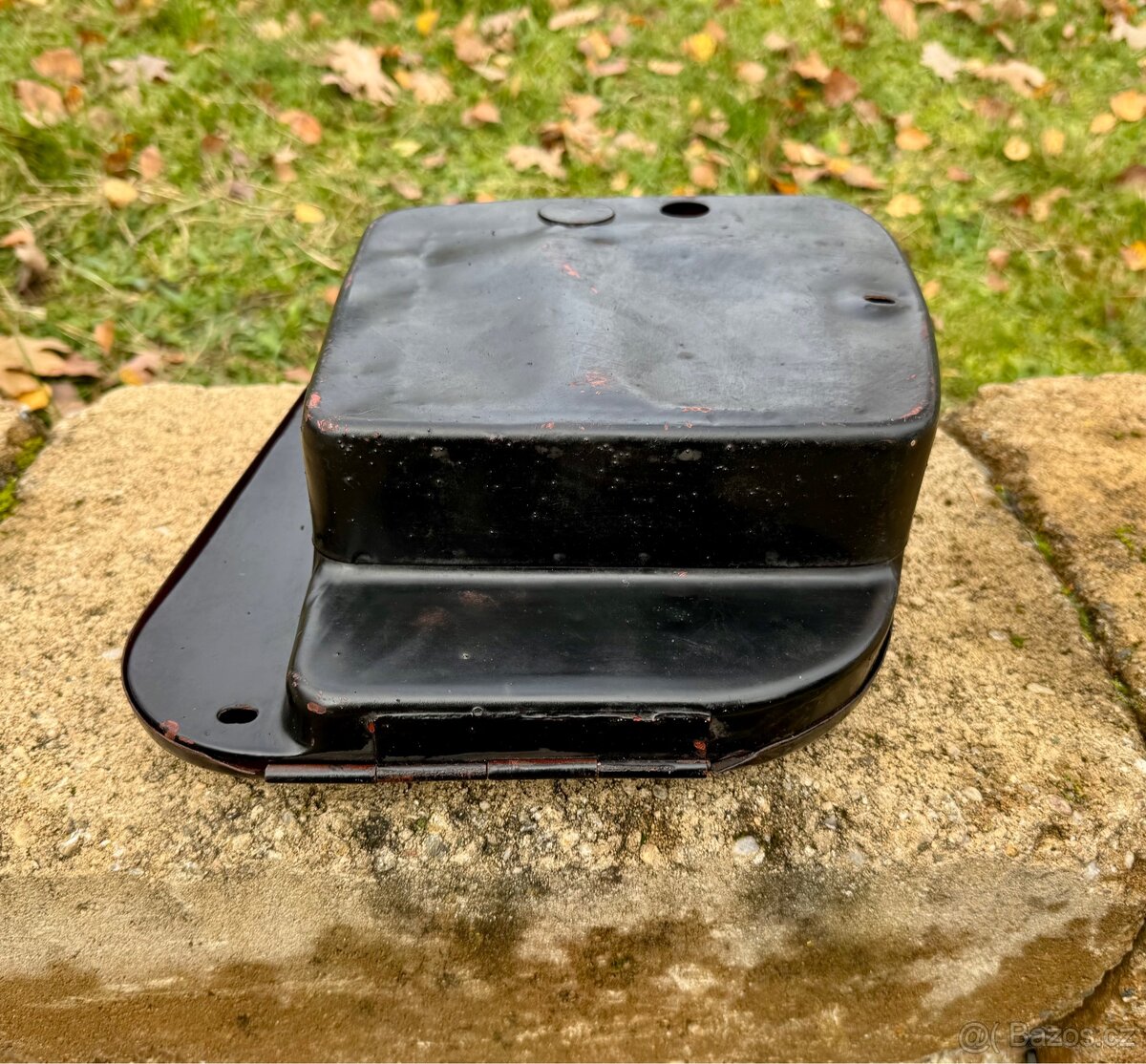 Jawa CZ kyvacka, CZ - kastlík na baterii - 9