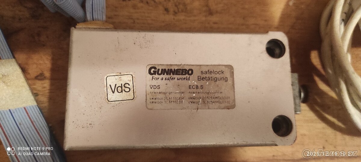 Kompletní bankovní zabezpečení Gunnebo – 2x EL. zámek, 2x UV - 9