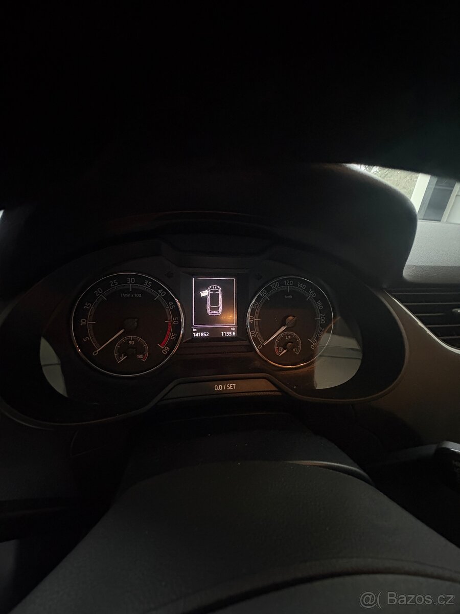 Škoda Octavia 1.6 TDi 85kw - 9