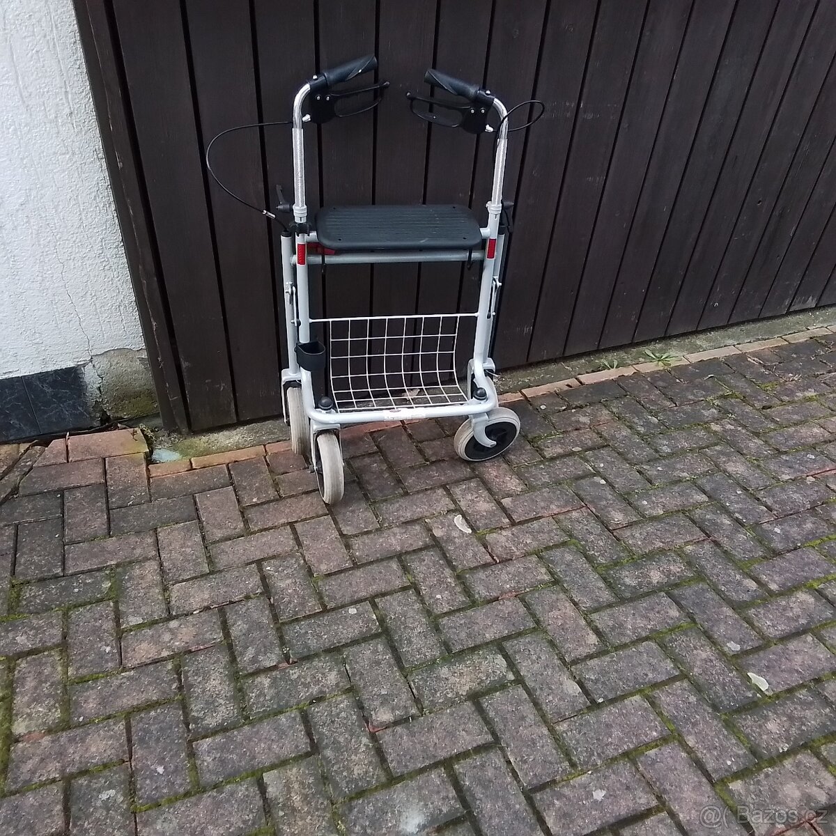 Invalidní vozík - 9