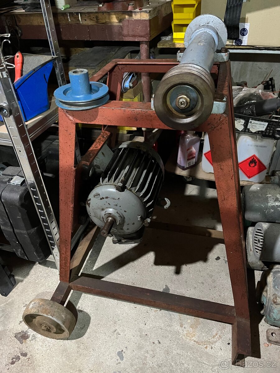 Cikularka priprava 3KW motor 2850/ ot.m, remenice - 9