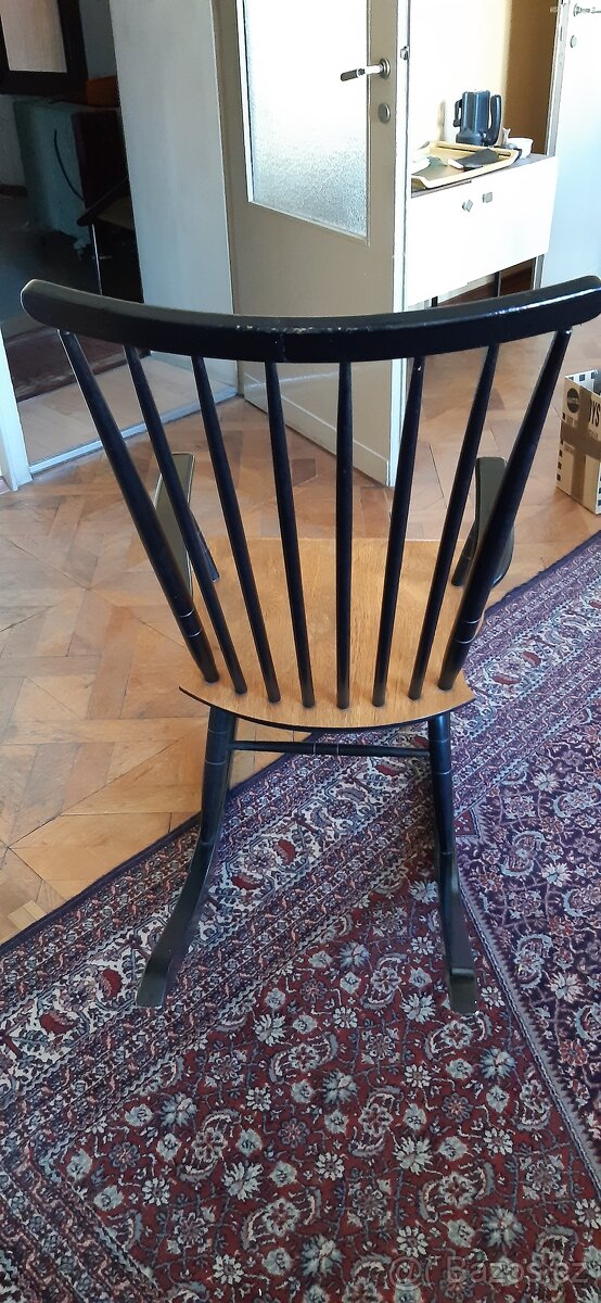 Finské dřevěné houpací křeslo - 9