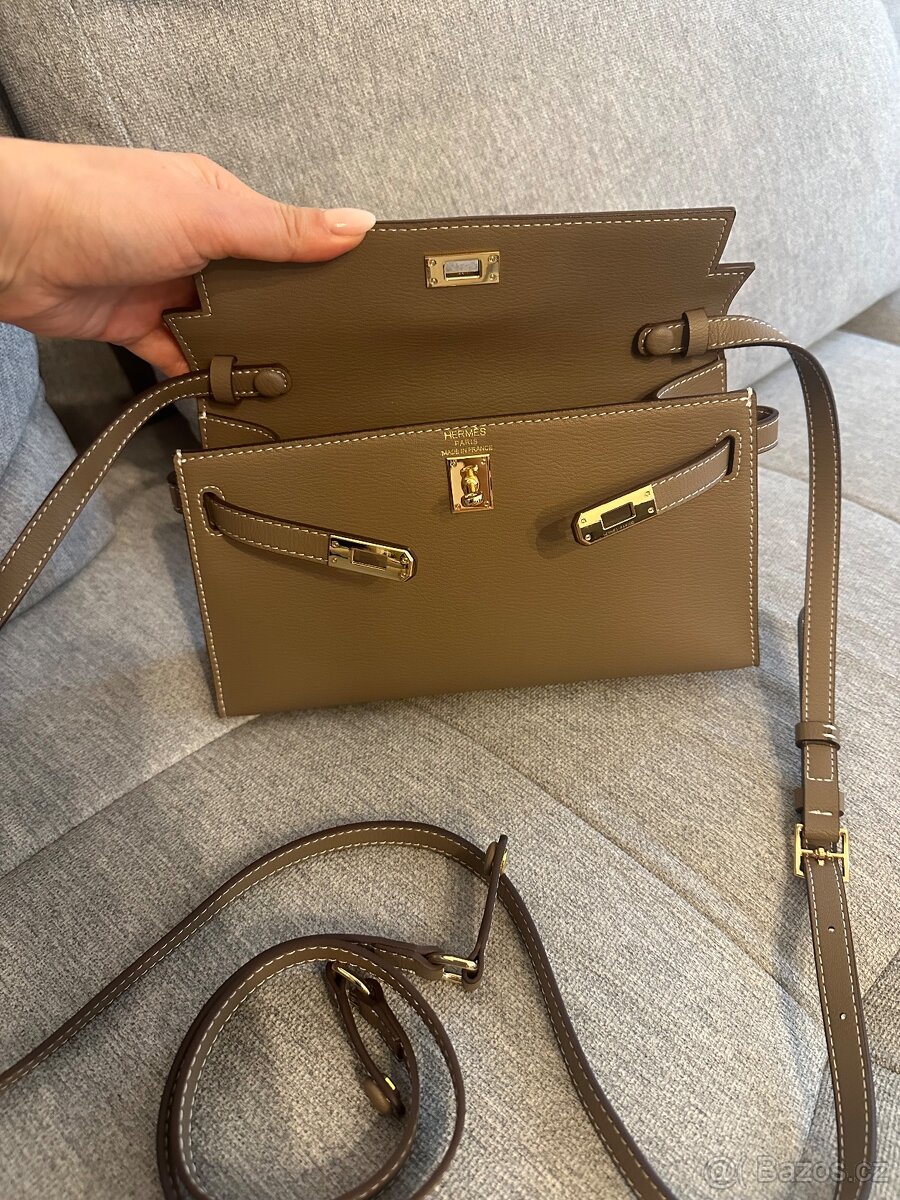 Dámská kabelka v mocca barvě - 9