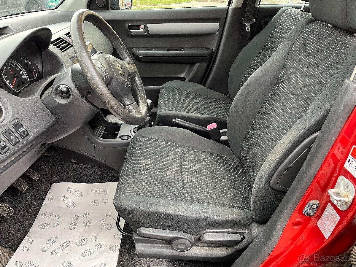 SWIFT +++++NOVÁ STK+PĚKNÝ STAV+++++ - 9