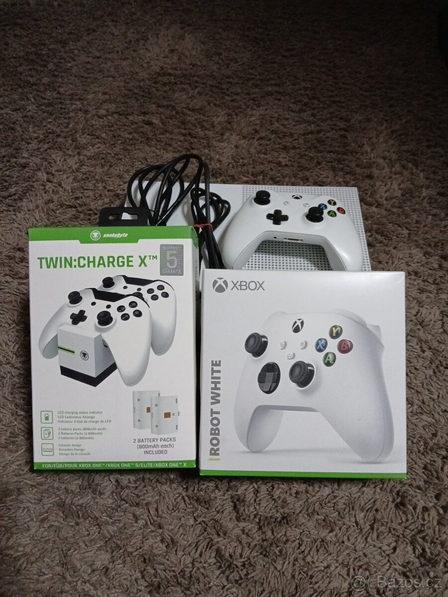 Xbox One S + Xbox Series S ovladač + dobíjecí stanice - 9