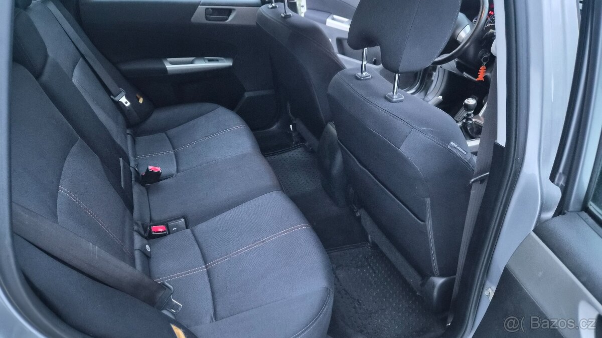 Subaru Forester 2.0 D 4x4 ▪︎ jen 157tis.km - 9