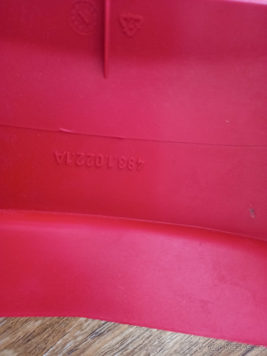 Zadní podsedlovka Ducati 748/916/996/998 - 9