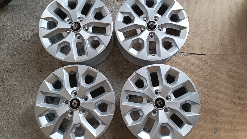R16 5x114,3 mm DACIA duster - 9