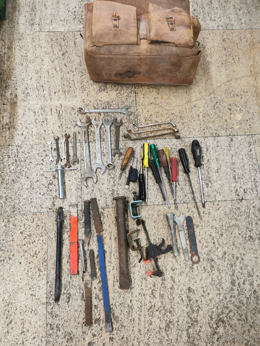 Staré nářadí. - 9