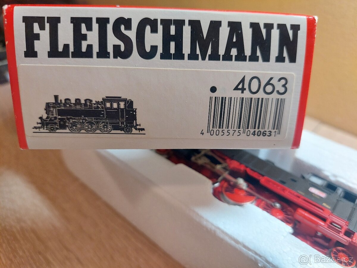H0 Fleischmann Parní lokomotiva ČSD 365.4 s obalem - 9