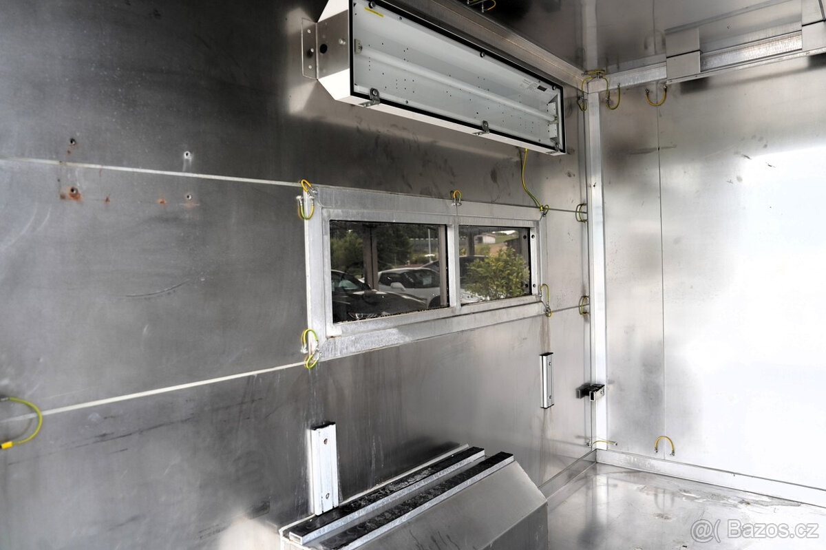 Renault Master 2.5 dCi,Paragan, Nerezová vestavba - 9