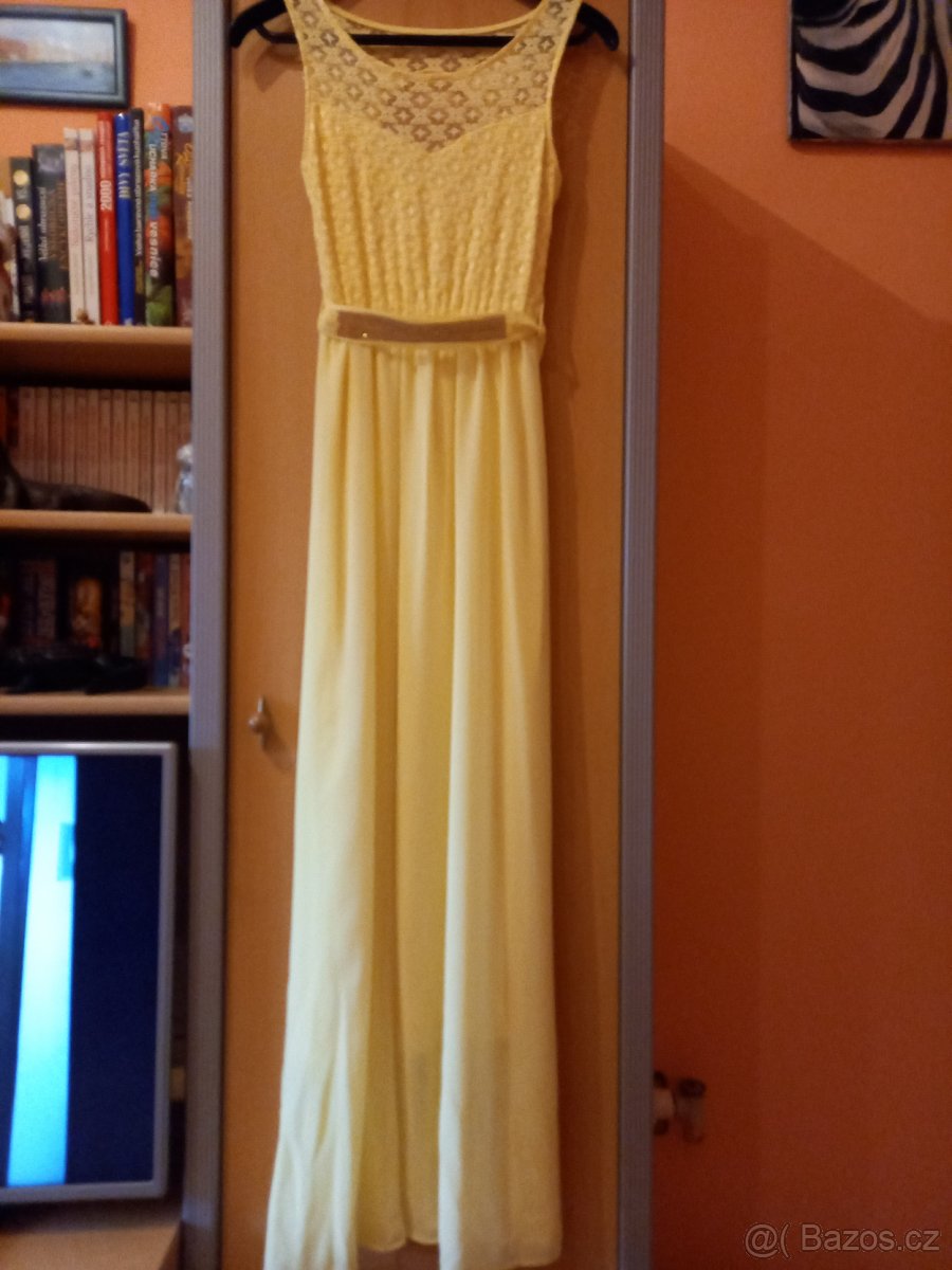 Různé šaty - 9