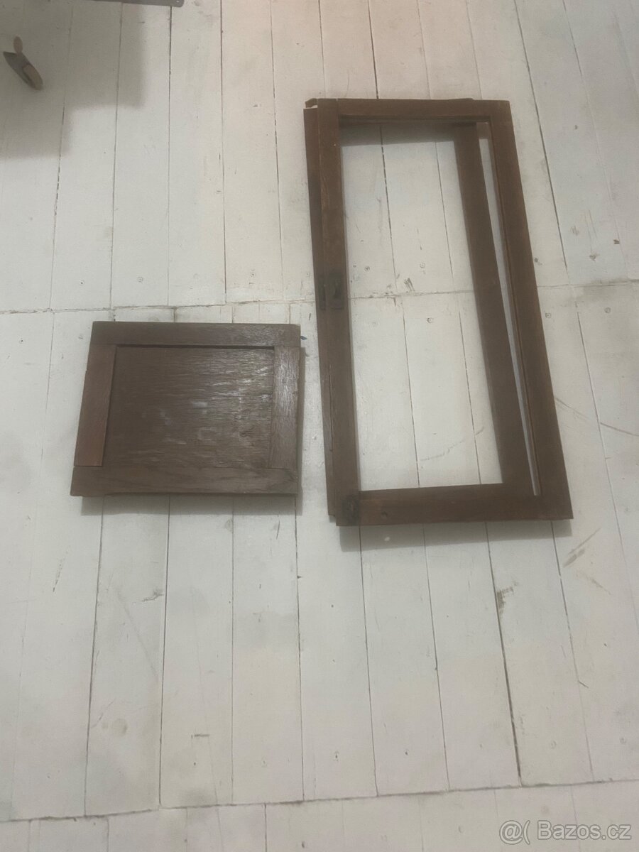 Americká knihovna Jerry - komponenty k repasi - 9