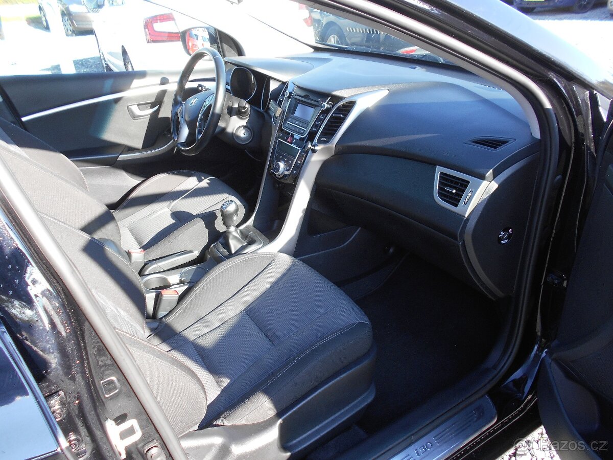 Hyundai i30 1.4 cvvt - 9