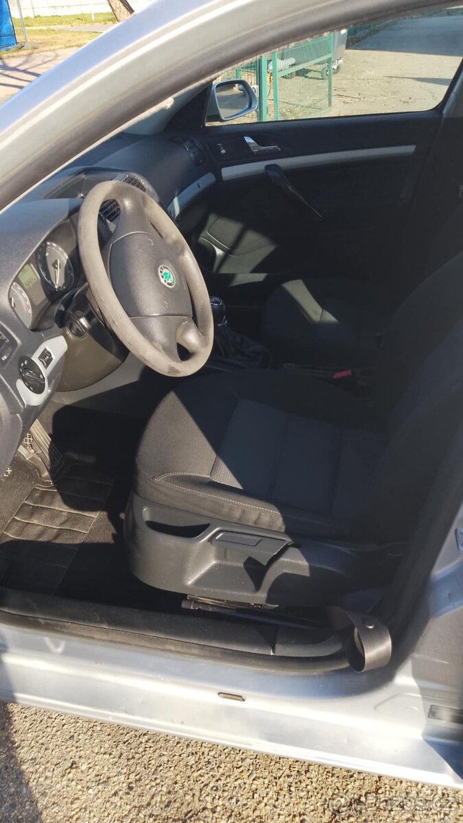 Škoda octavia 1.8.TSI 118kw r.v.2009 - 9