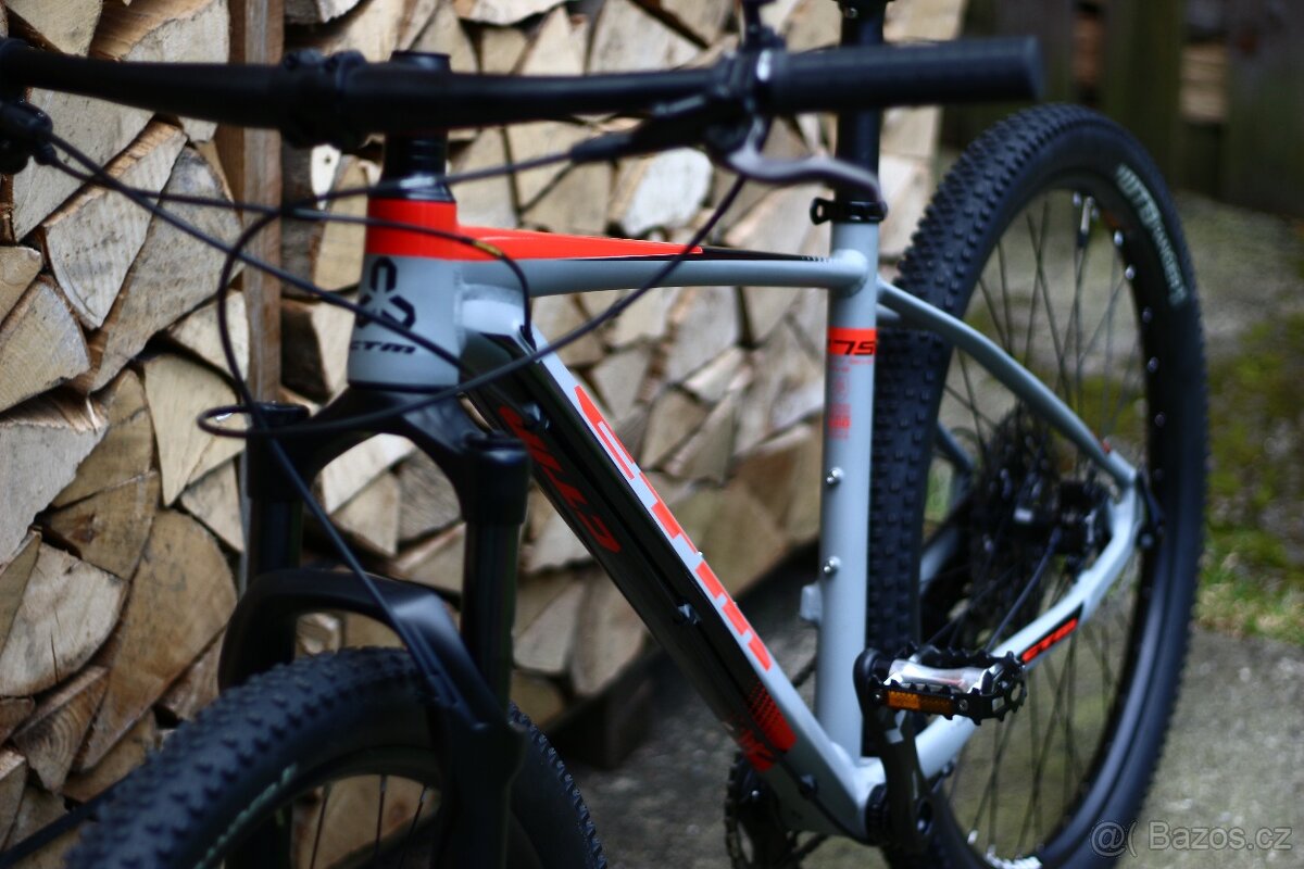 CTM Rascal 2.0 matná šedá/červená 27.5" - M/17“ - 9