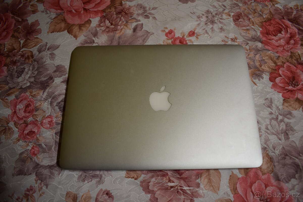 MacBook Air "Core i5" 1.4 13" (Early 2014) - 9