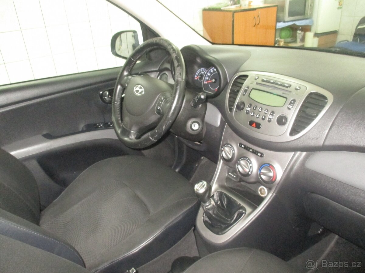 Hyundai i10 1,2 16V - 9