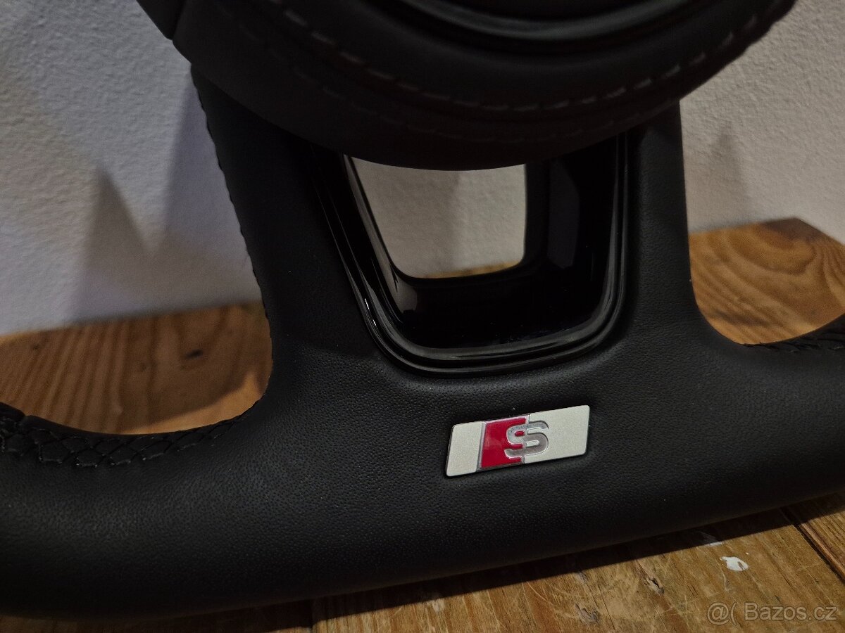 Krásny AUDI MULTIFUNKCNY VOLANT ZKOSENY RS PADLAMI - 9