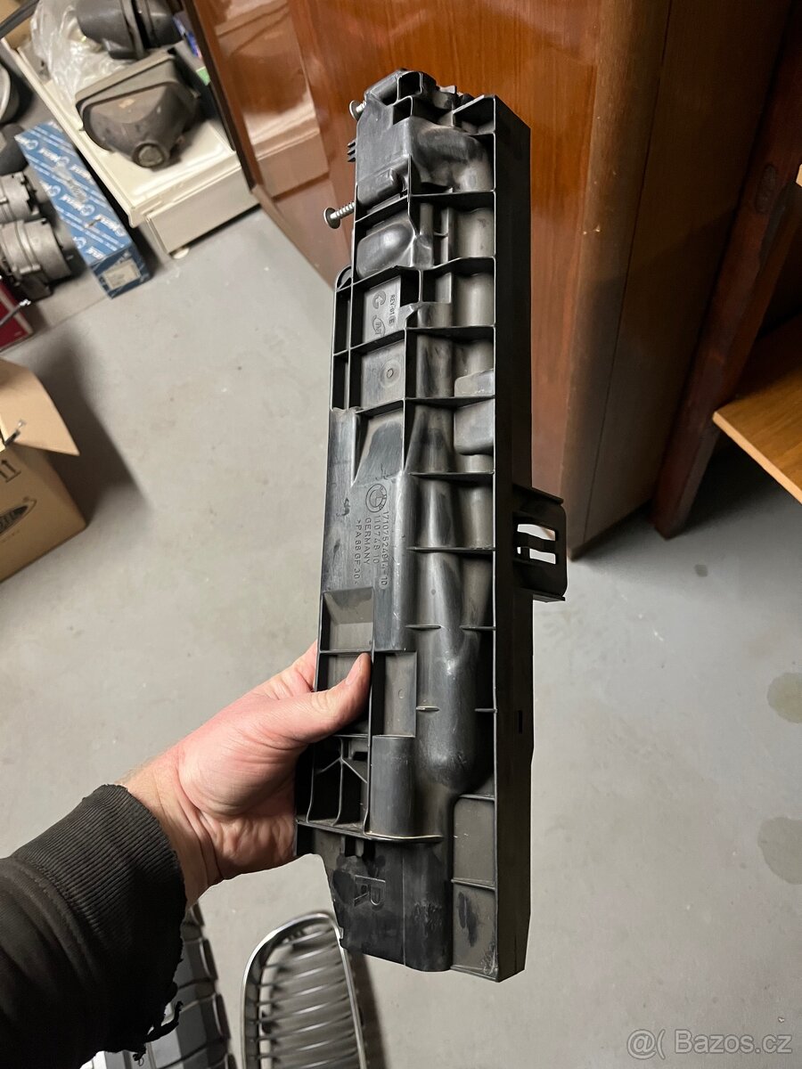 Náhradní díly bmw 1 e81,e82,e87,e88 benzin 3 E90,91,92,93 X1 - 9