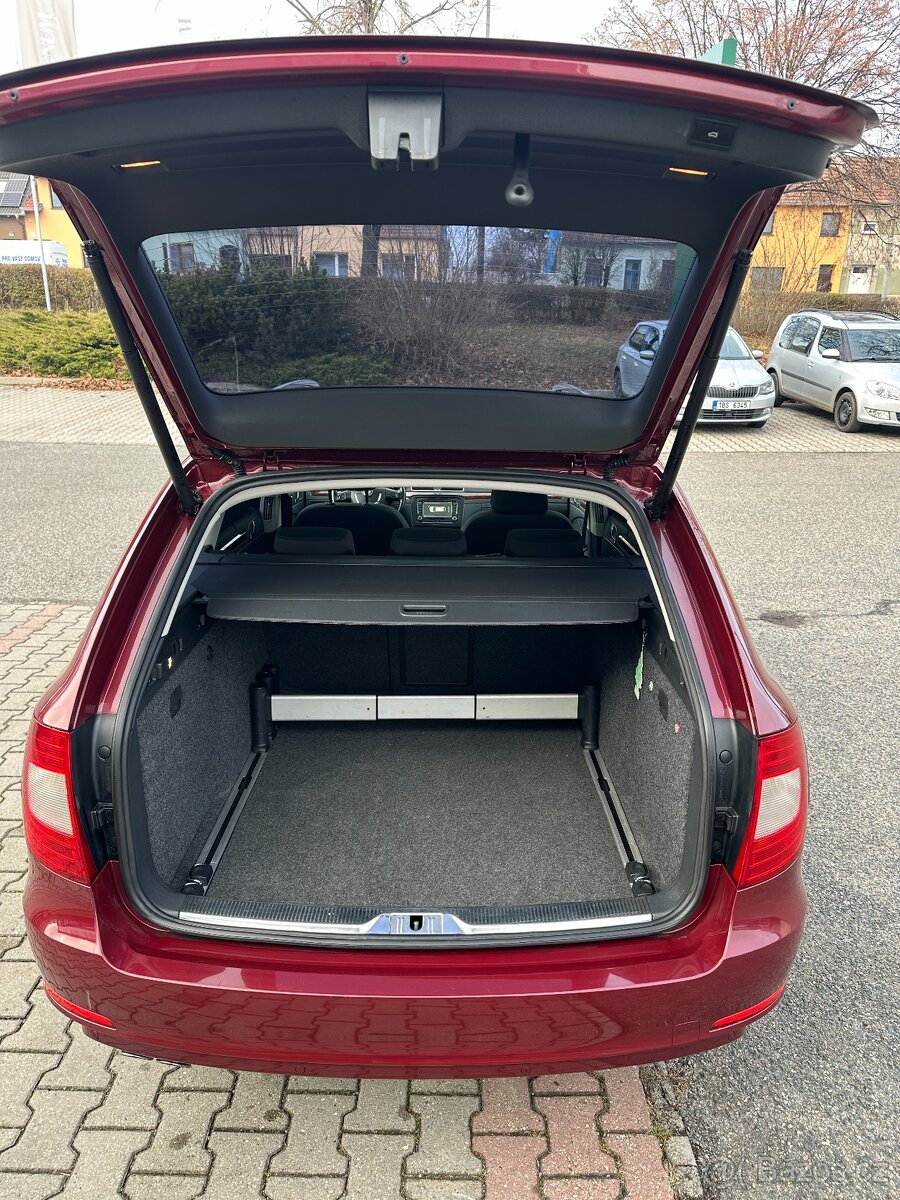 Škoda Superb Combi 2.0 TDI 2012 4x4 125 kw ČR - 9